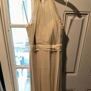 AMSALE in Crinkle Chiffon - Champagne